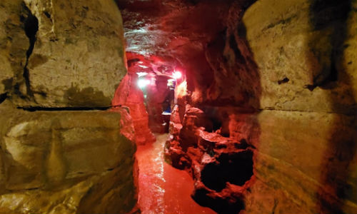 Olentangy Indian Caverns in Powell, Ohio