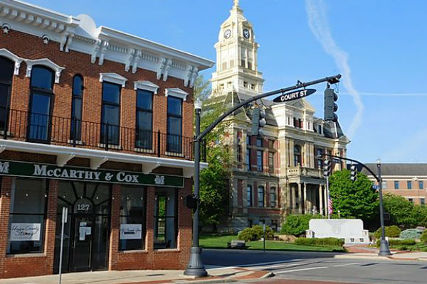 Court Street buildings in Marysville, Ohio